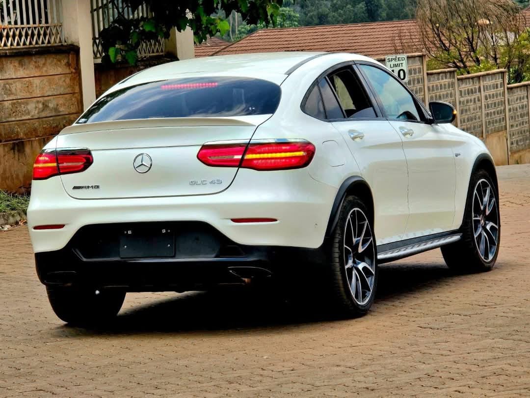 2017 Mercedes-AMG GLC43 Review: A Perfect Blend of Luxury and Performance