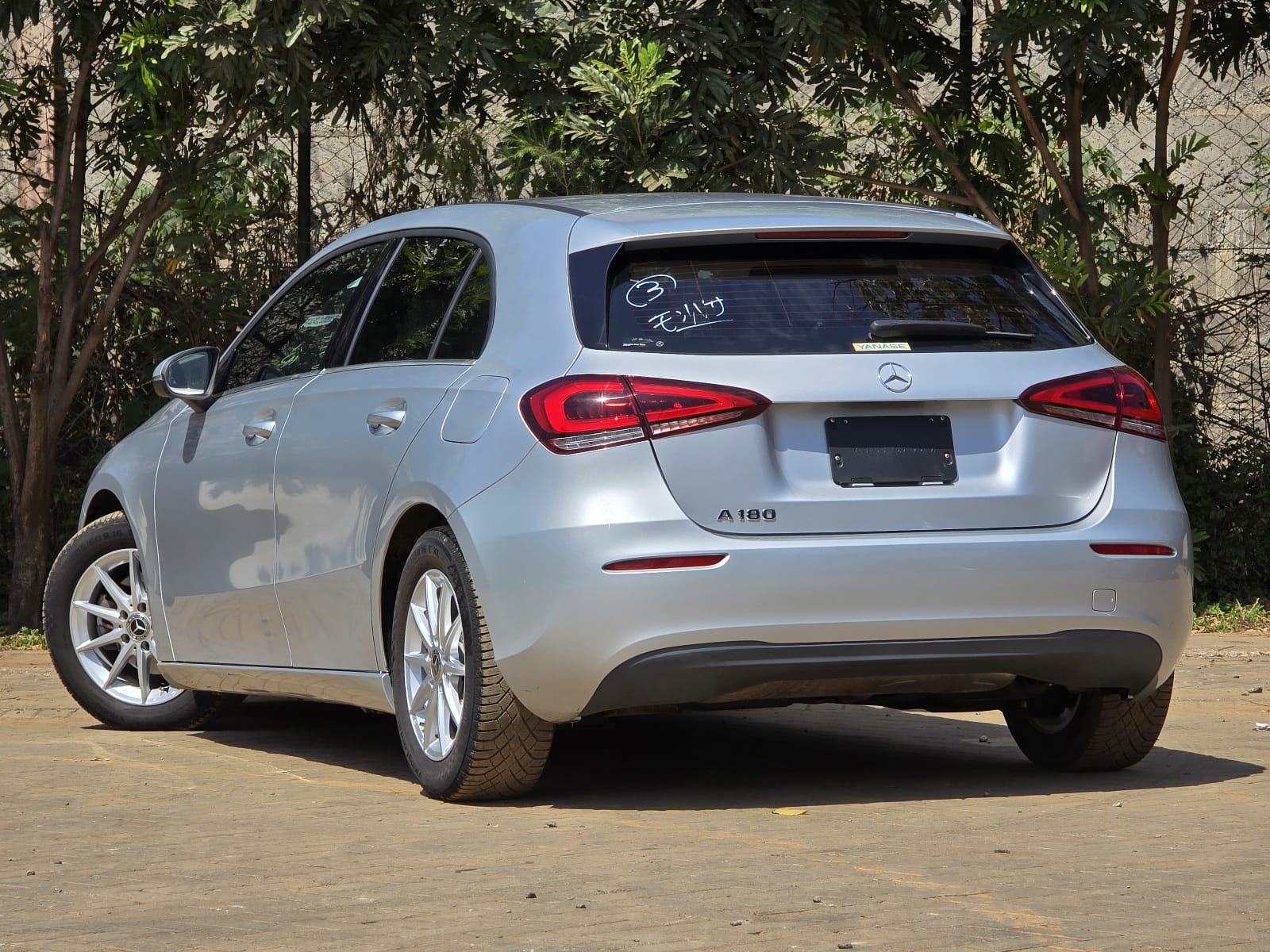 Vehicle image